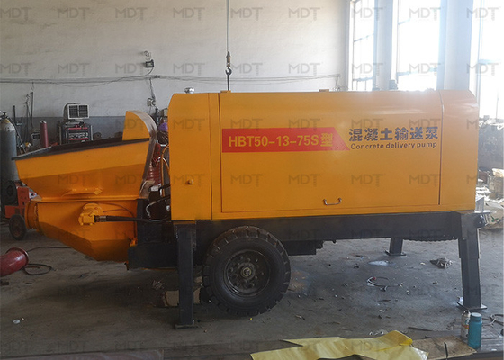 MDT-50 55KW পোর্টেবল কংক্রিট মিক্সার মেশিন ছোট আকারের হলুদ রঙ
