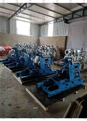 রোটারি ওয়াটার ওয়েল ড্রিল রিগ 28KW 200m ইঞ্জিনিয়ারিং ড্রিলিং মেশিন রক ড্রিলিং